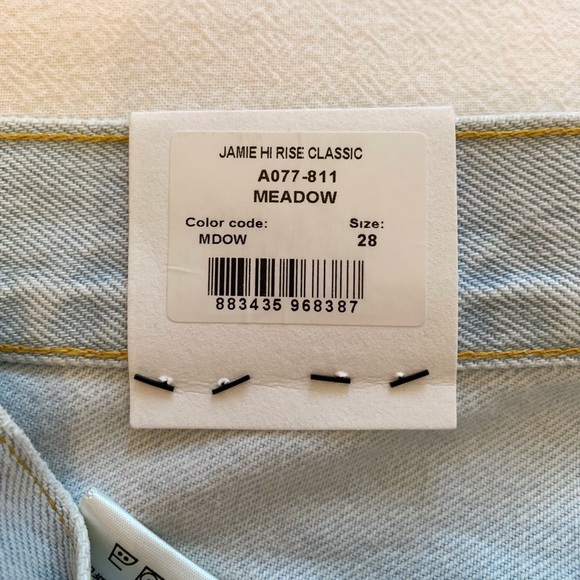 SOLD - NWT AGOLDE JAMIE JEANS - Picture 6 of 6